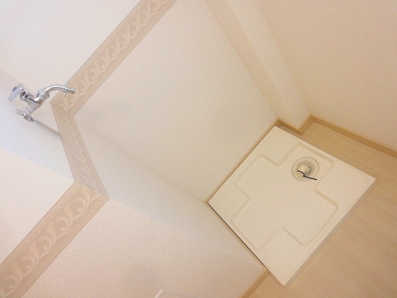 その他　室内洗濯機置場有り