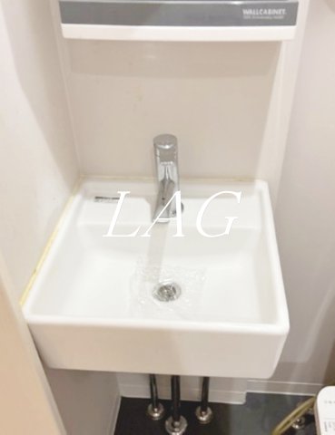 洗面設備　洗面台です。