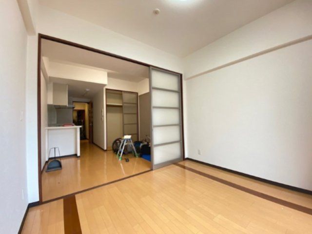 居室・リビング　居間です