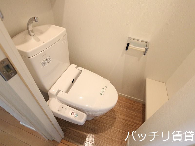 トイレ　別号室イメージの為、現状を優先致します