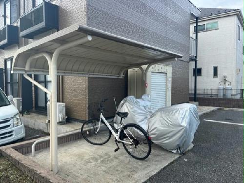 その他設備　屋根付き駐輪場