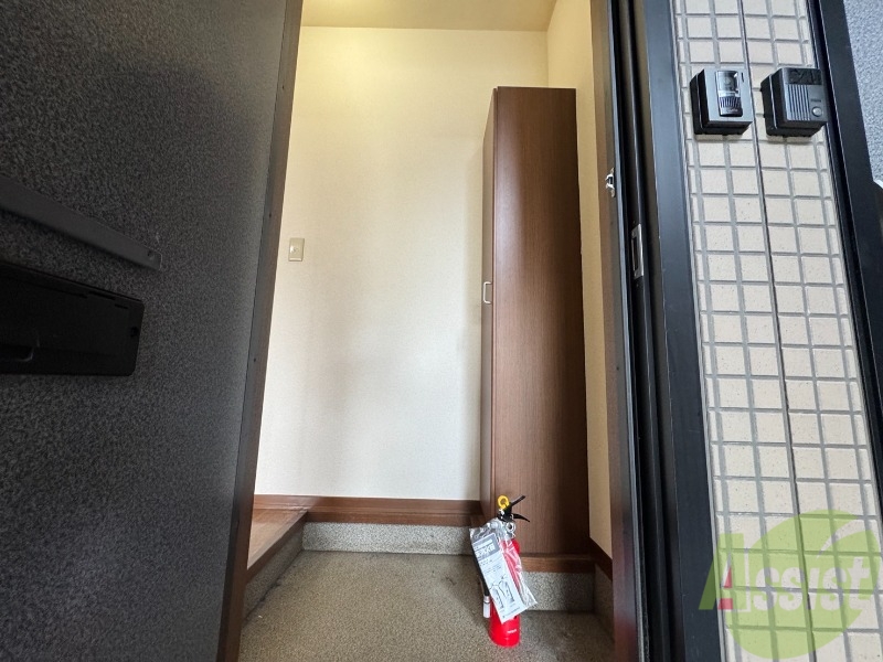 玄関　玄関の様子です。明るい印象ですね。気分もあがりそう。
