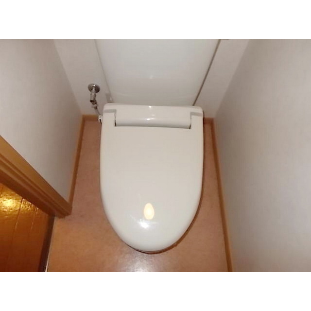 トイレ　バストイレは別々です