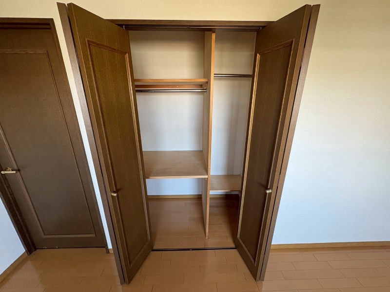 収納　収納もバッチリあるのでお部屋が片付きますよ！