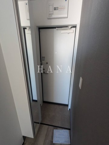 玄関　※別部屋参考画像