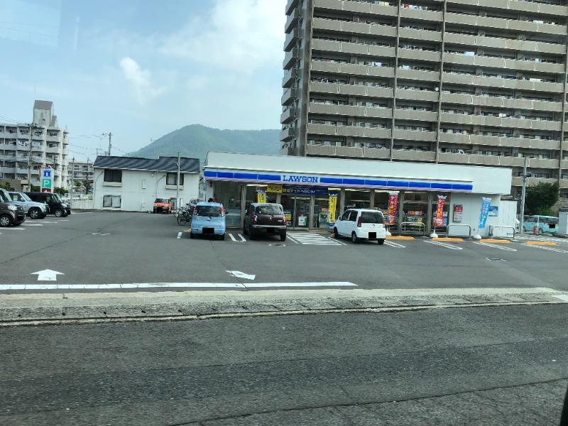 コンビニ　ローソン 高松屋島西町店（コンビニ）まで418m