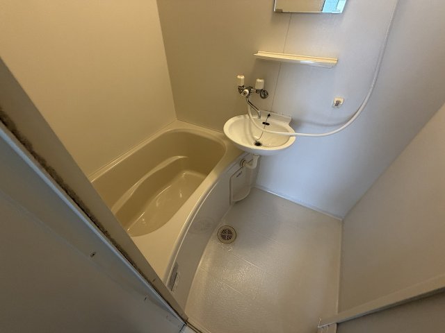 バス・シャワールーム　きれいなお風呂です
