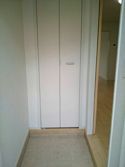 玄関　きれいな玄関です