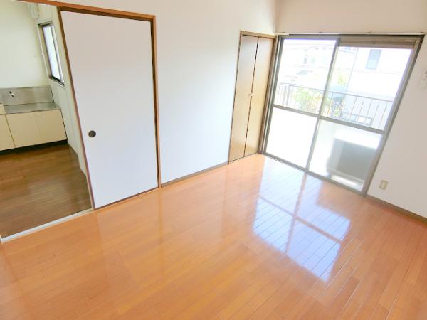 居室・リビング　写真は別のお部屋のイメージです