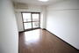 居室・リビング　日当たりもいいお部屋です
