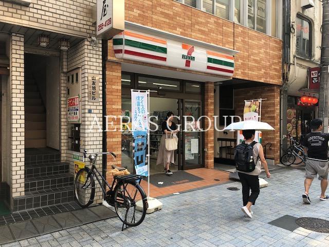 コンビニ　セブンイレブン神田駅西口通り店（コンビニ）まで122m