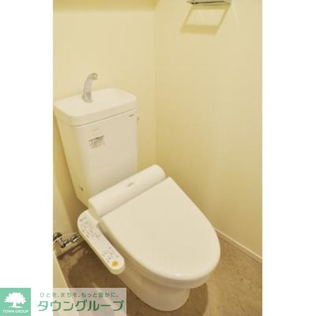 トイレ　※写真は同タイプ住戸です。