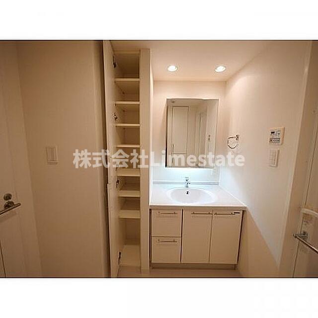 洗面設備　別部屋参考写真