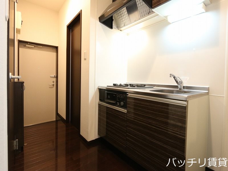 キッチン　同型タイプの為現状優先