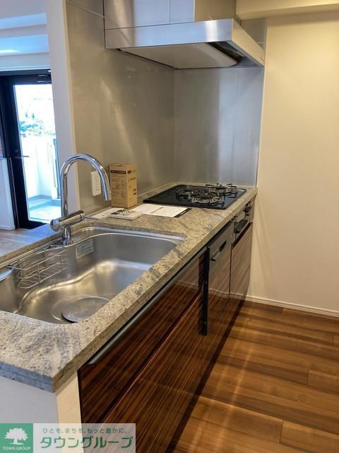 キッチン　※写真は同タイプ住戸です。