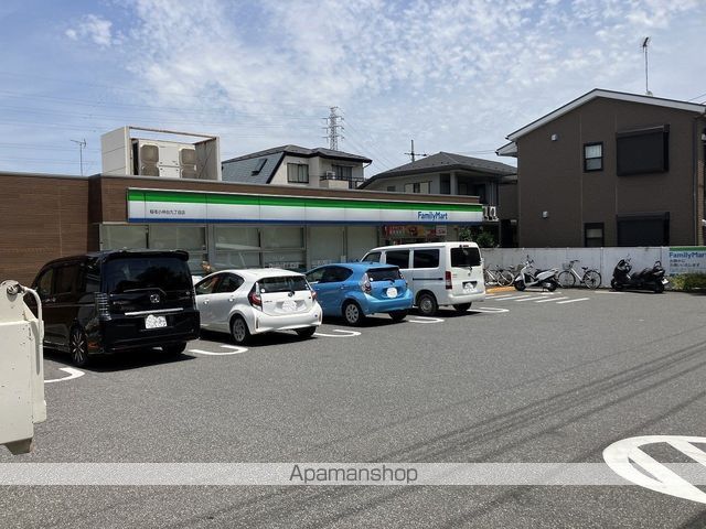 コンビニ　ファミリーマート稲毛小仲台九丁目店（コンビニ）まで334m
