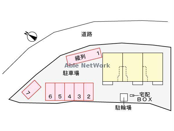 駐車場　駐車場