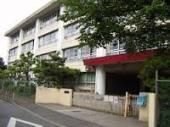 中学校　菅中学校（中学校）まで500m