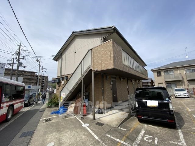 地下鉄東西線 石田駅 徒歩4分 築18年