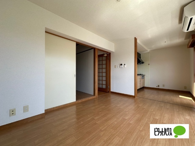 2SLDK Mansion in Nagano, Nagano — photo 3 of 3
