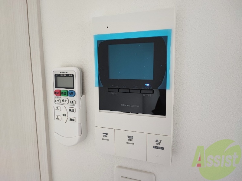 セキュリティ　ＴＶモニター付インターホンです。来客者の顔が見えるので安心！