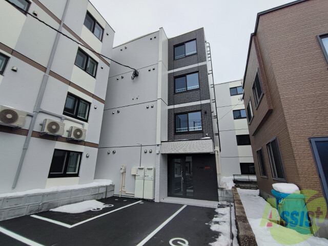 建物外観　札幌市中央区北１３条西「Ｔｉａｍｏ　Ｓｏｅｎ」