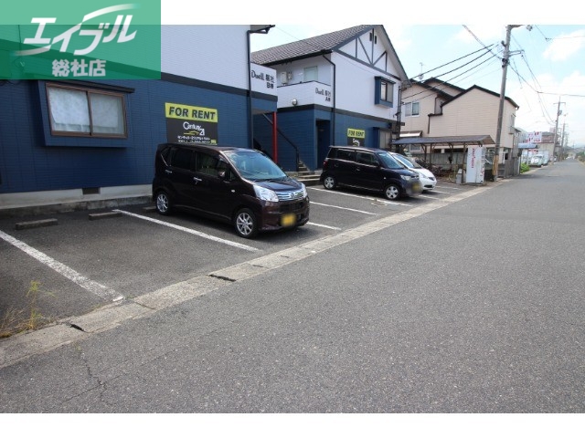 駐車場　駐車場