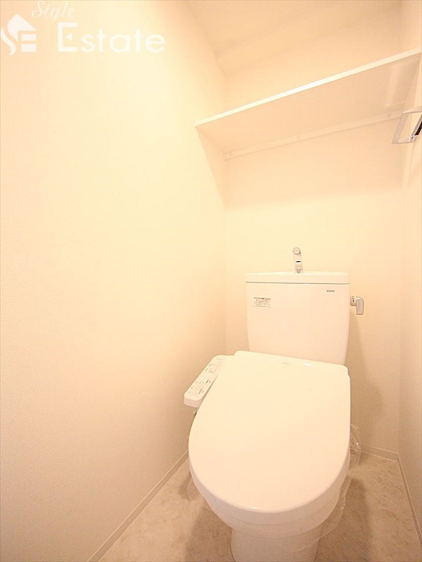 ＪＲ東海道本線 尾頭橋駅 徒歩3分 15階建 築4年のトイレ写真