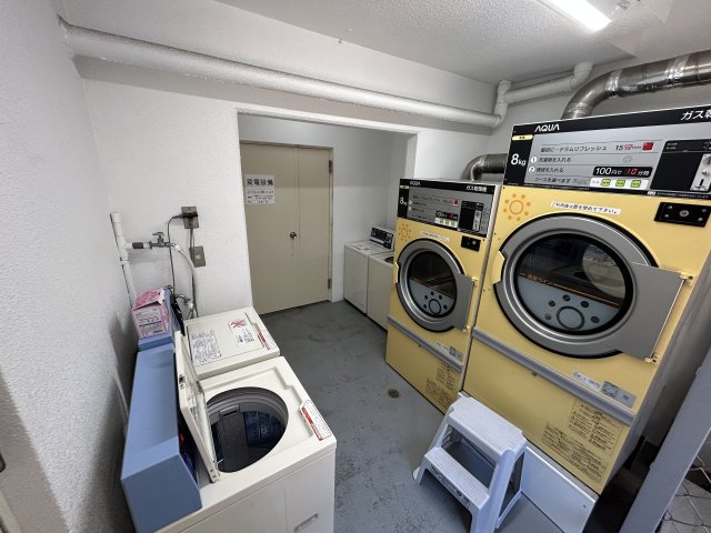 コープオリンピアIIIの外観写真