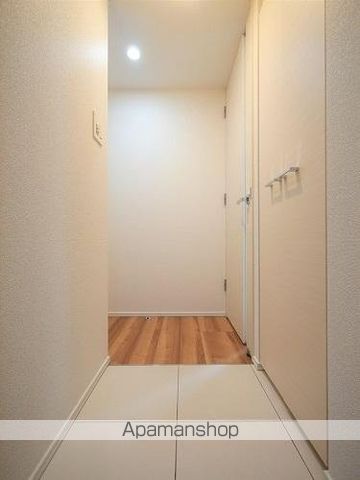 PREMIUM CUBE G 四谷左門町の玄関写真