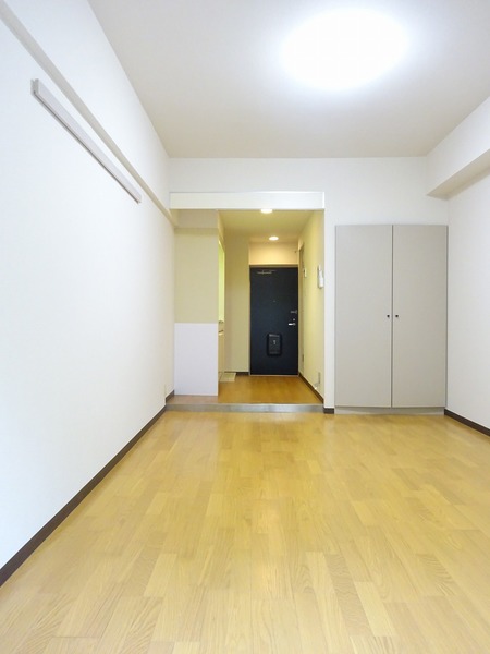 菱和パレス小竹向原の居間写真