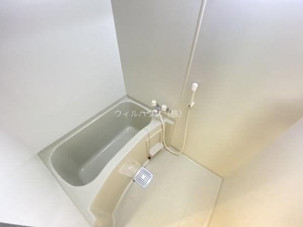 バス・シャワールーム　キレイな浴室です！