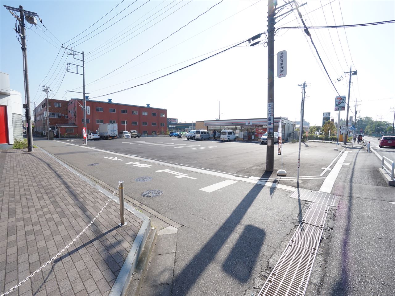 コンビニ　セブンイレブン相模原西橋本3丁目店（コンビニ）まで210m
