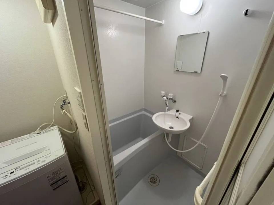 バス・シャワールーム　浴室