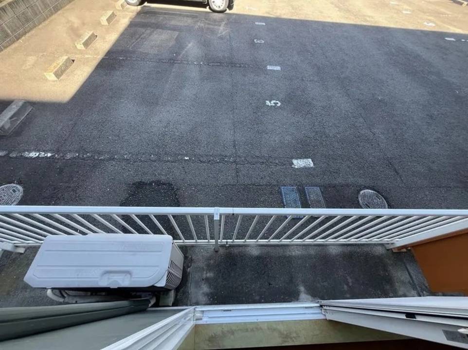 バルコニー　バルコニー