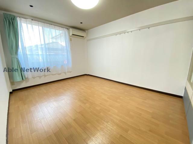 居室・リビング　※同型別室