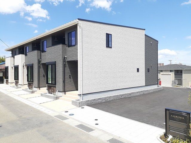 糟屋郡粕屋町仲原のアパートの建物外観