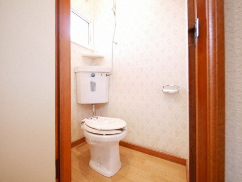 【札幌市北区篠路十条のアパートのトイレ】