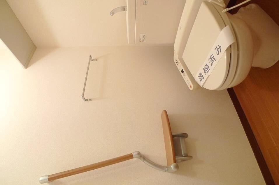 ルミエールAのトイレ写真