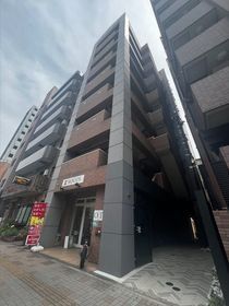 【江東区新大橋のマンションの建物外観】