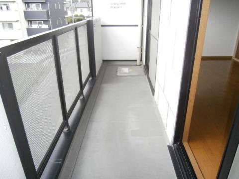 シェリール河崎２　バルコニー　ベランダ