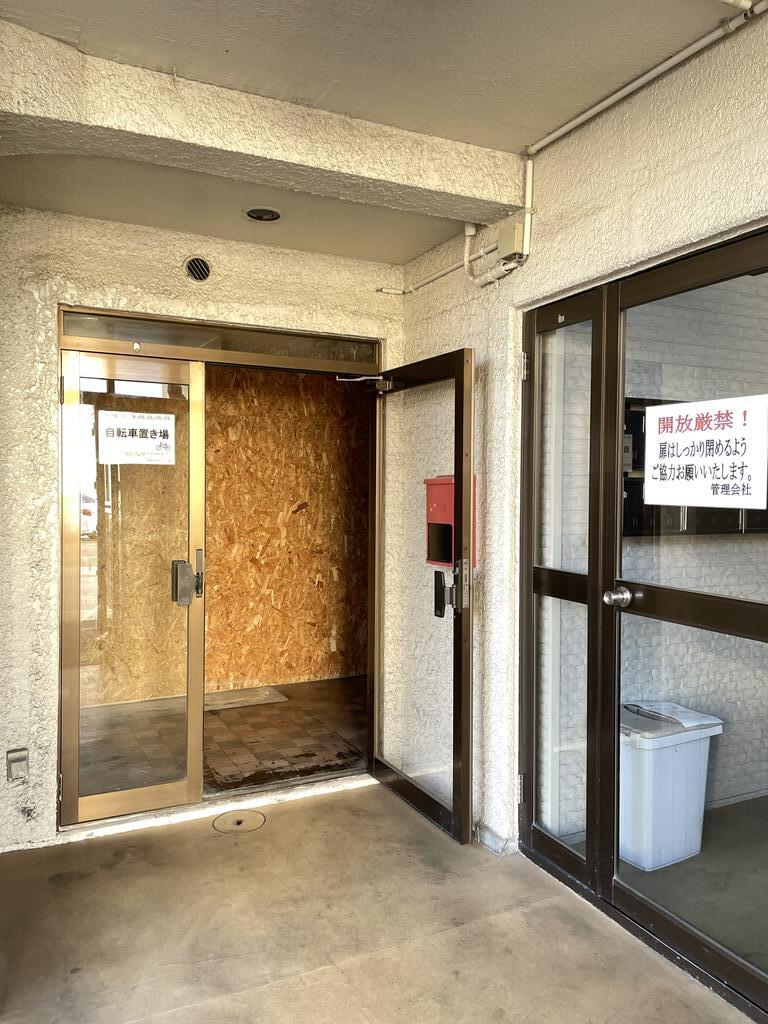 エントランス　共用部