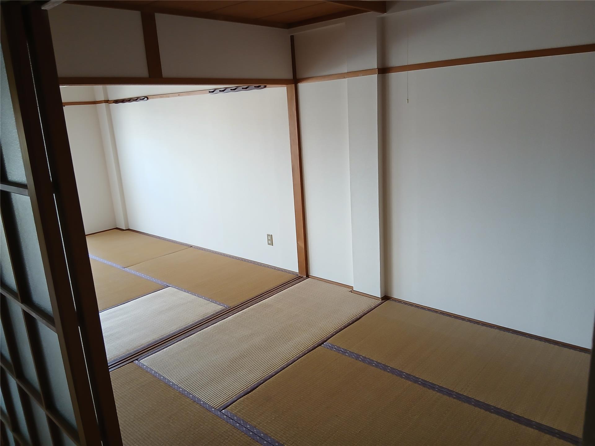 坂上マンションの居間写真