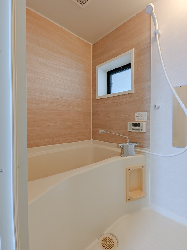 バス・シャワールーム　図面と現状に相違がある場合には現状を優先