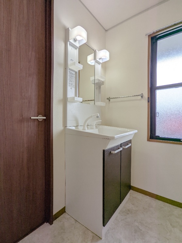 洗面設備　図面と現状に相違がある場合には現状を優先