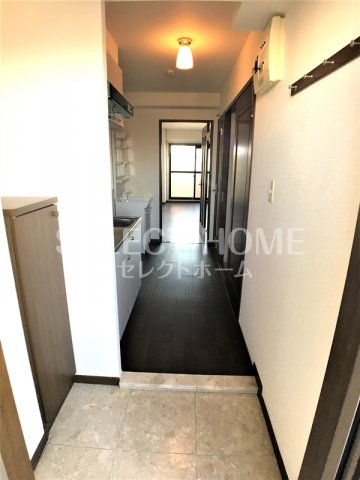 玄関　落ち着いた玄関です