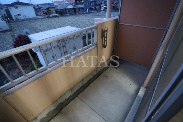 バルコニー　同物件別部屋の写真になります。