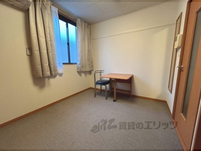 居室・リビング　洋室