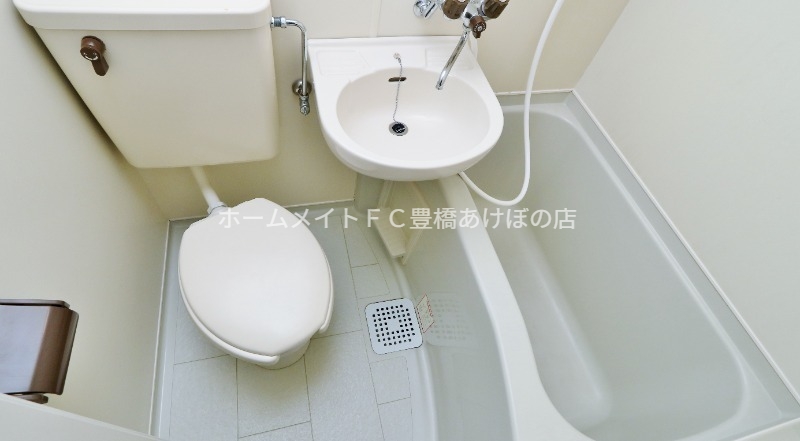 バス・シャワールーム　同型別部屋写真