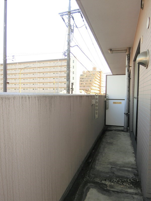 バルコニー　東向きのバルコニー